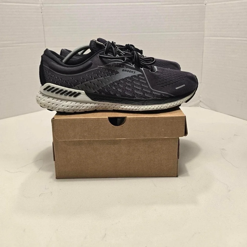 Brooks Adrenaline GTS 21 Gray Running Shoes Sneakers 1103491D093 Mens - 11 US